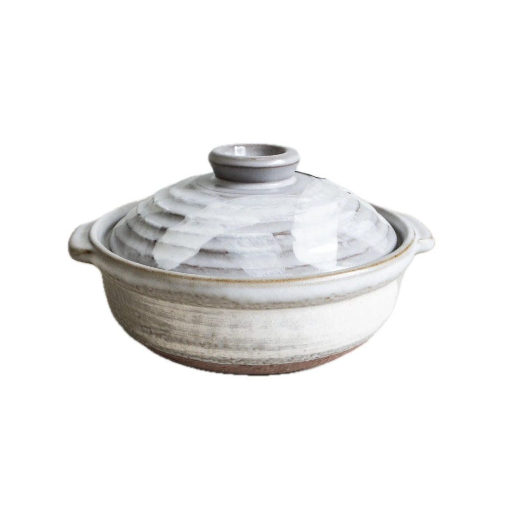 A porcelain rice pot with white and gray patterns.